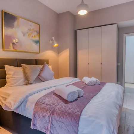 Center Haven: 1br In Union Plaza Building * Bucharest