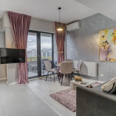 Center Haven: 1br In Union Plaza Building * Bucharest