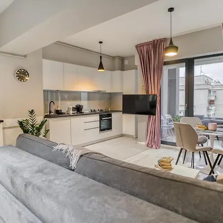 Center Haven: 1br In Union Plaza Building * Bucharest